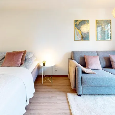 Bellarova Lehtikatu * 로바니에미